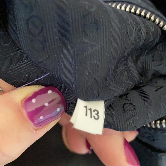 Small Prada handbag - Picture 9 of 9